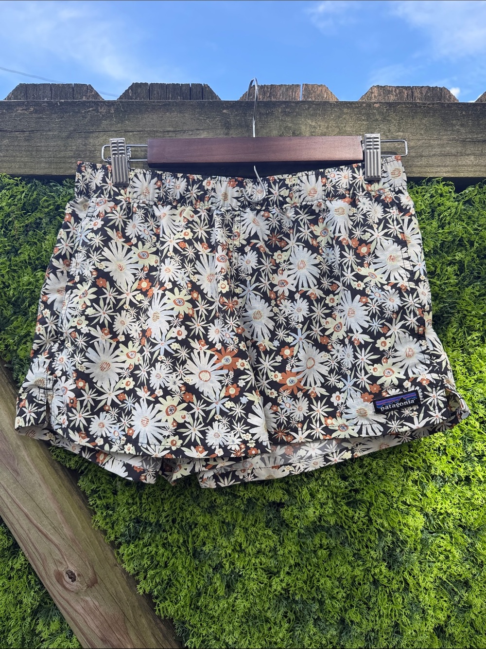 Patagonia Women’s Floral Daisy Shorts